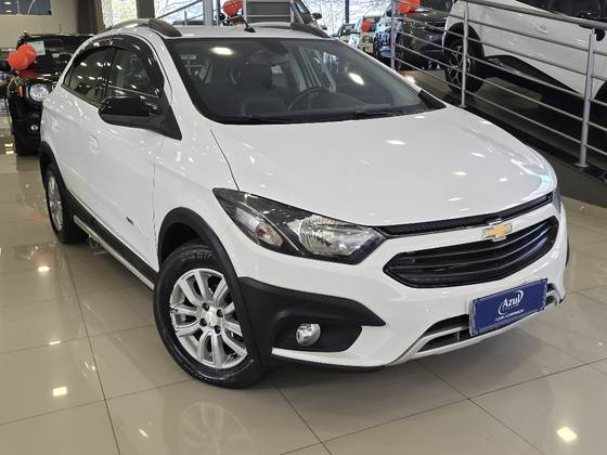 CHEVROLET ONIX 1.4 MPFI ACTIV 8V FLEX 4P MANUAL CHEVROLET ONIX 1.4 MPFI ACTIV 8V FLEX 4P MANUAL